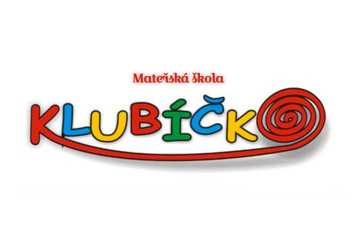 Fotky z vystoupení MŠ Klubíčko a ZŠ Paskovská