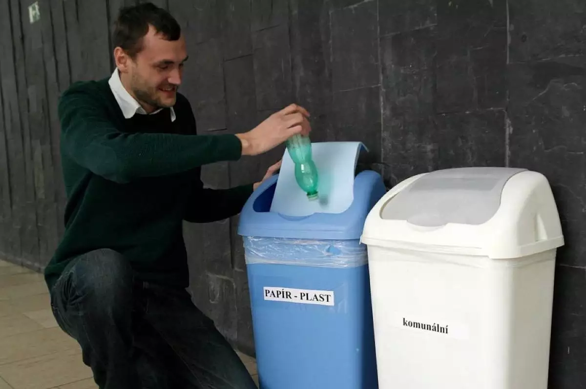 Dárky i oděvy chtějí vyrábět z univerzitních odpadků