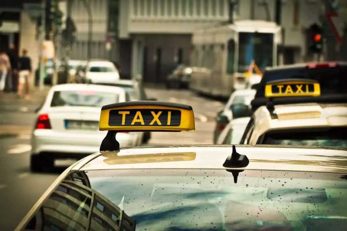 První průkaz pro Senior TAXI byl vydán…