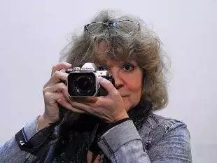 OLYMPUS DIGITAL CAMERA