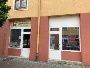 Ĺ Ădlovec: Prostor po klubovnÄ› spolku Bokolobka tĂ˝m je volnĂ˝