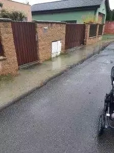 Ulice Bělská je jen kousek od 