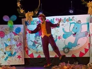 (FOTO) Ohlédnutí za karnevalem s Hopsalínem