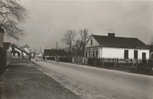 Dům paní Steinhardtové naproti hostince pana Turandta [3]