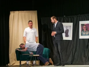 (FOTO) V Hrabové se hrálo Mezi nebem a zemà – DiVOch sklidil potlesk vestoje