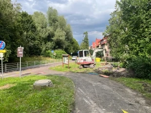 (FOTO) Na Šídlovci již probíhá rekonstrukce veřejného osvětlení