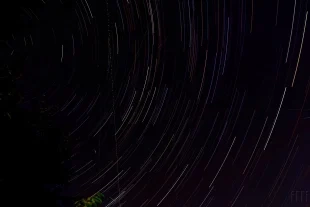 (FOTO) Perseidy nad Hrabovou 2025