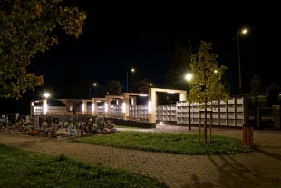 (FOTO) Nové kolumbárium spojuje tradici, úctu i moderní pojetí pietního prostoru